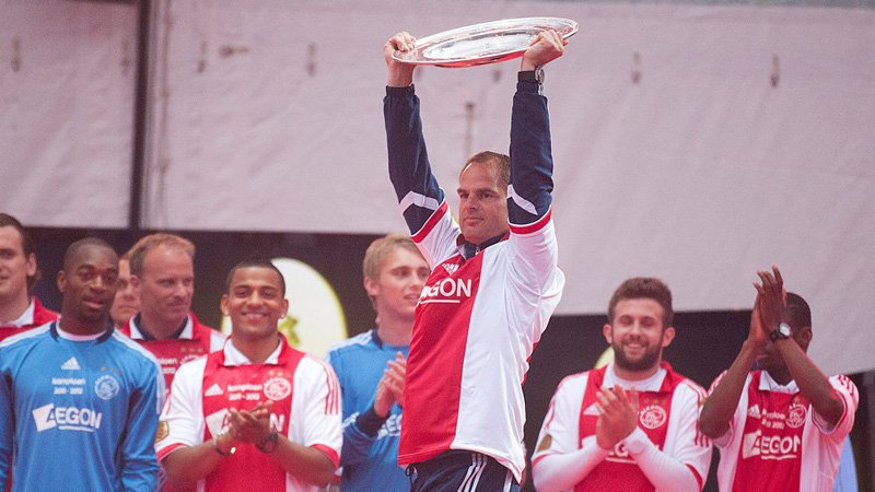 AFCAjax's tweet photo. Frank, bedankt voor alle prachtige herinneringen! ❤️ #FrankBedankt https://t.co/lYHvEwJWD3