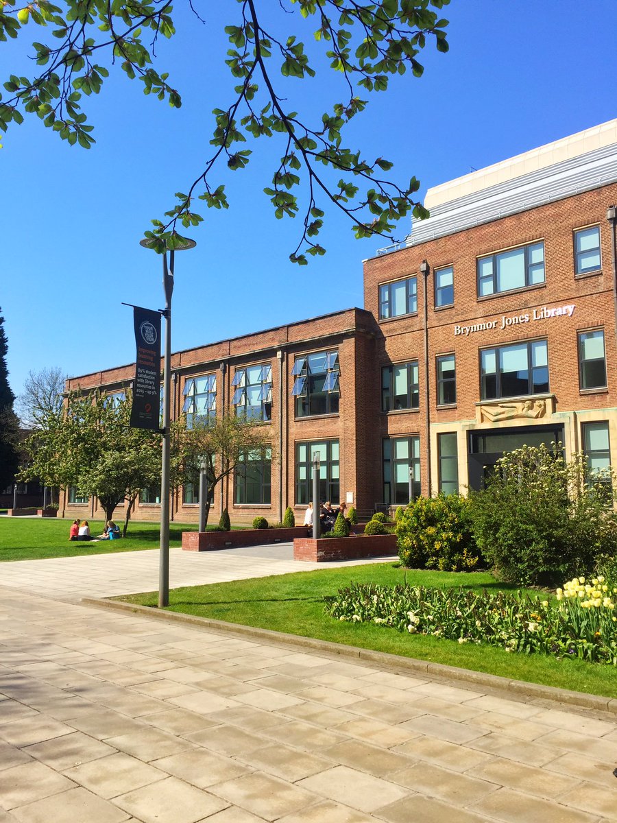 hullalumni tweet picture