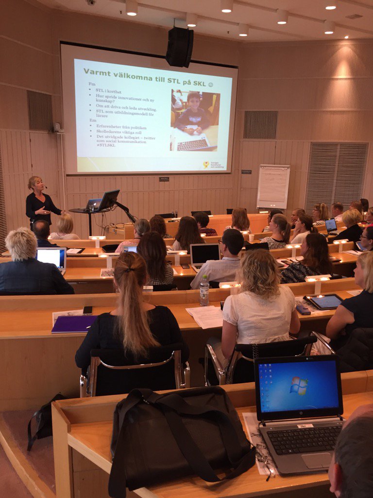 RoyMelchert's tweet photo. Är så stolt idag då sparkar vi igång att sprida modellen Skriva sig till lärande till tio kommuner!!! #STLSKL https://t.co/NUIWUT1RR9