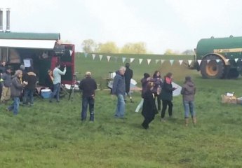 Farmer taking care of protesters! dlvr.it/LHj04M #shfl