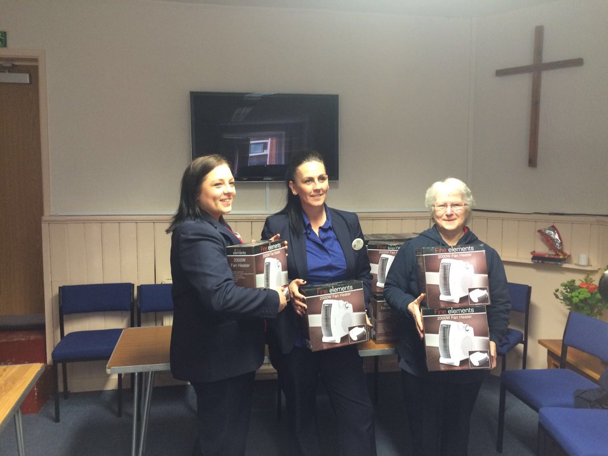 Helping local <a href="/salvationarmyuk/">The Salvation Army</a> donating heaters well done <a href="/RawcliffeN/">Nadine Rawcliffe</a> <a href="/shellybergman2/">shelly bergman</a> <a href="/daberrisford/">Dan Berrisford</a> <a href="/TescoClitheroe/">Tesco Clitheroe</a>