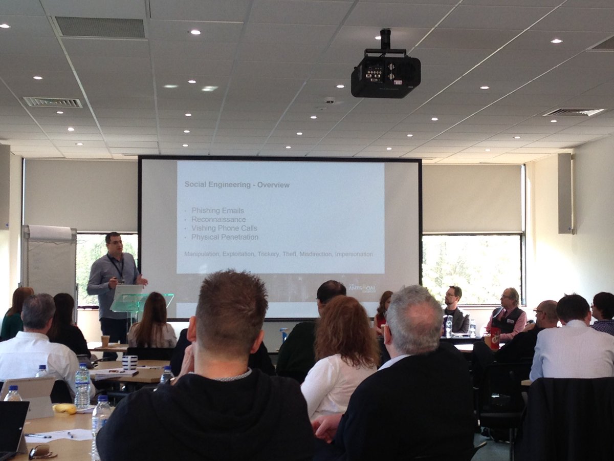 <a href="/Rfdevere/">Richard De Vere</a> starting his presentation on #socialengineering at YCSC <a href="/YorkshireCSC/">Yorkshire Cyber Security Cluster</a> <a href="/ycscevent/">YCSC Events</a>