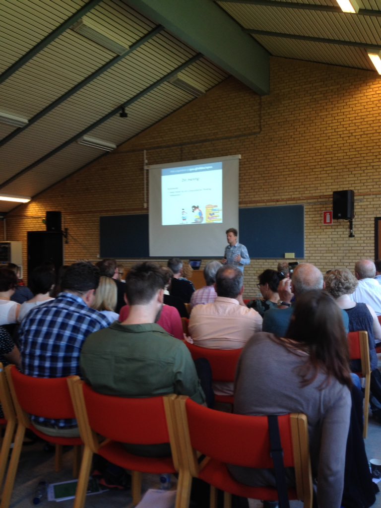 MrSorensan's tweet photo. Hører @MartinExner1 på @Laerernet konference Campus Kolding https://t.co/ocikThWswC