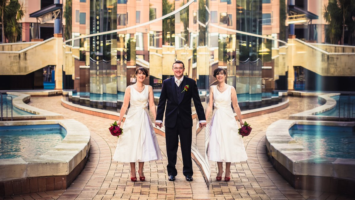 wedophotography's tweet photo. Double bride. #DoubleThursday https://t.co/vutTeDuzOt