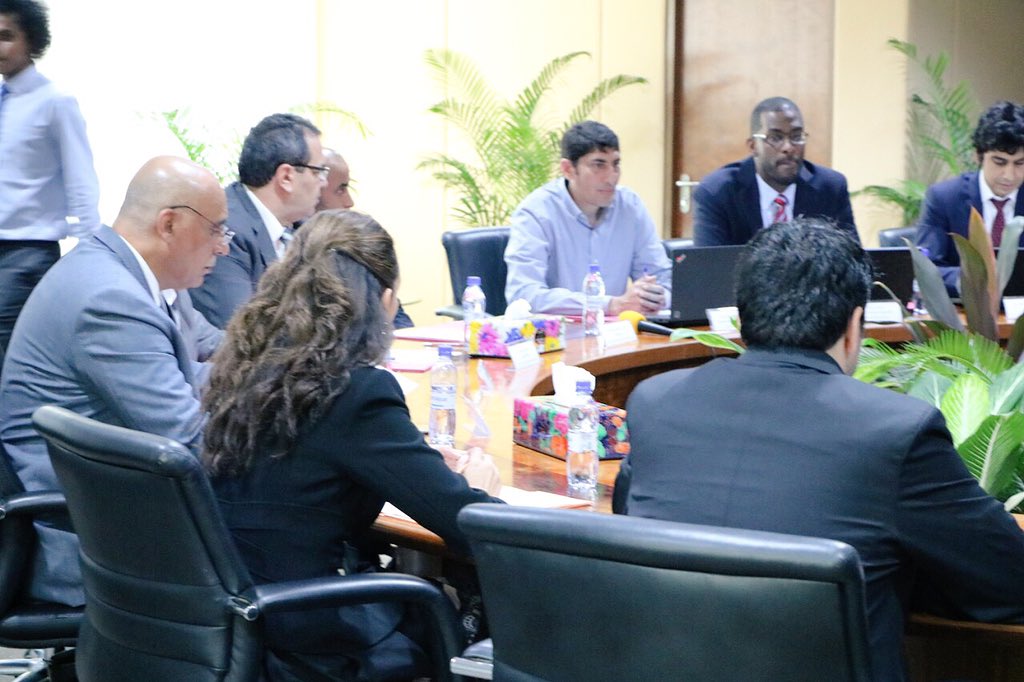 EenInoo's tweet photo. Min. @em_saeed in the round table discussions held today, with co-financiers on INIA's terminal development project. https://t.co/tC8gWGAx7m
