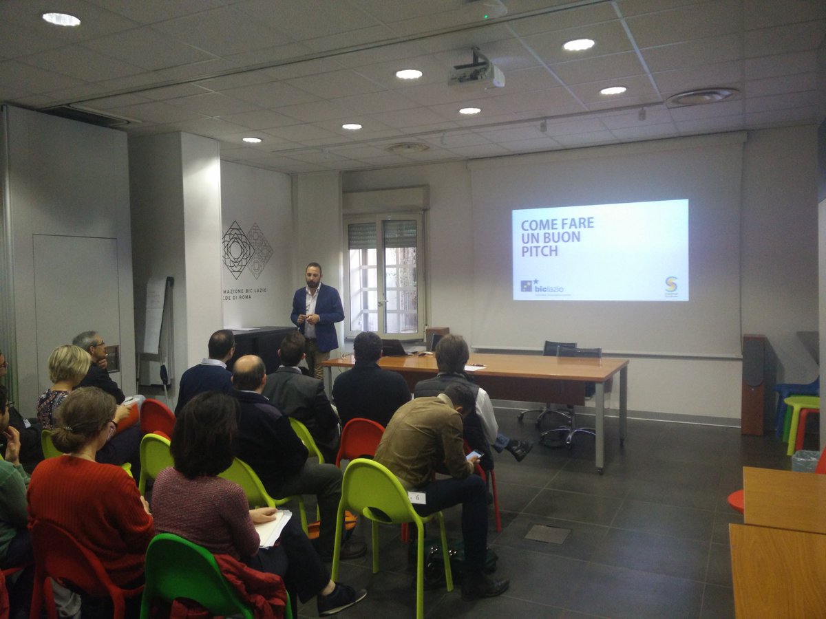 #smalltalk Come costruire un #pitch efficace #startup