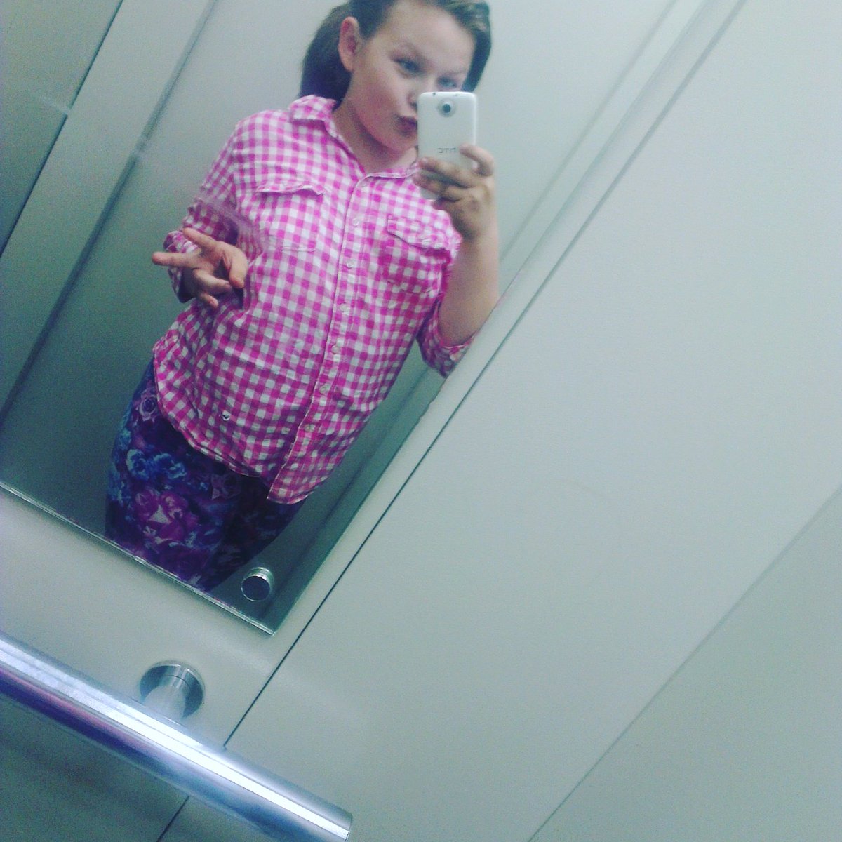 Lis_Chi's tweet image. #хихскоролето!!урааа