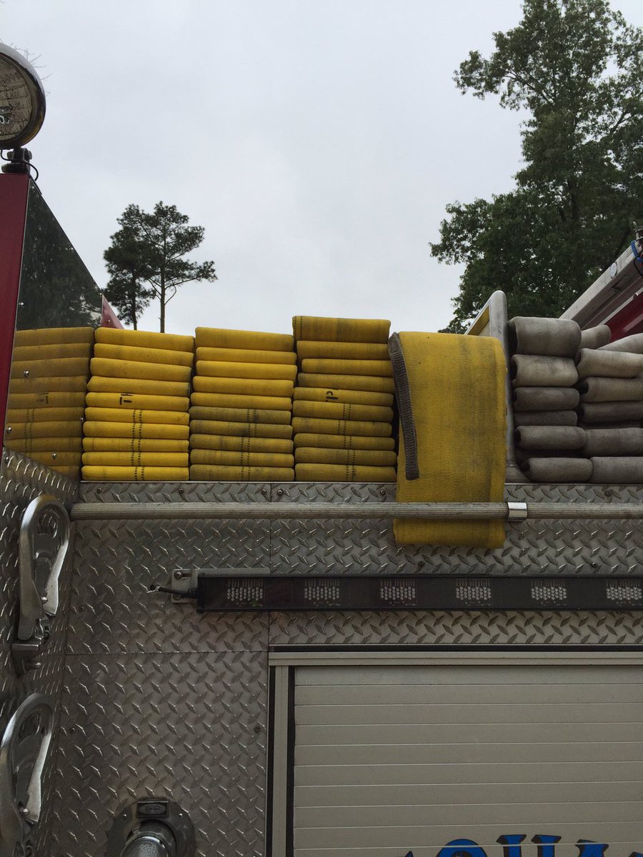 joed911's tweet image. Here the back of that rig. Clean pack comes off sweet and looks like they are a tight team. Strong work again by u