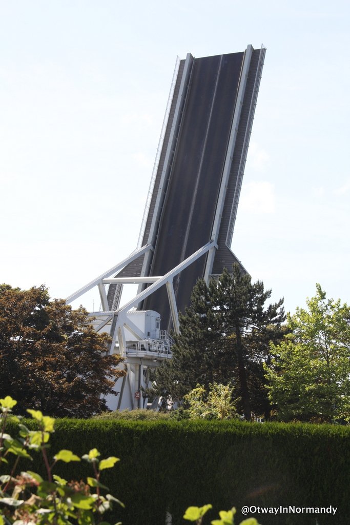 OtwayInNormandy's tweet photo. Pegasus Bridge, #DDay71 https://t.co/rmDcHE2DpT