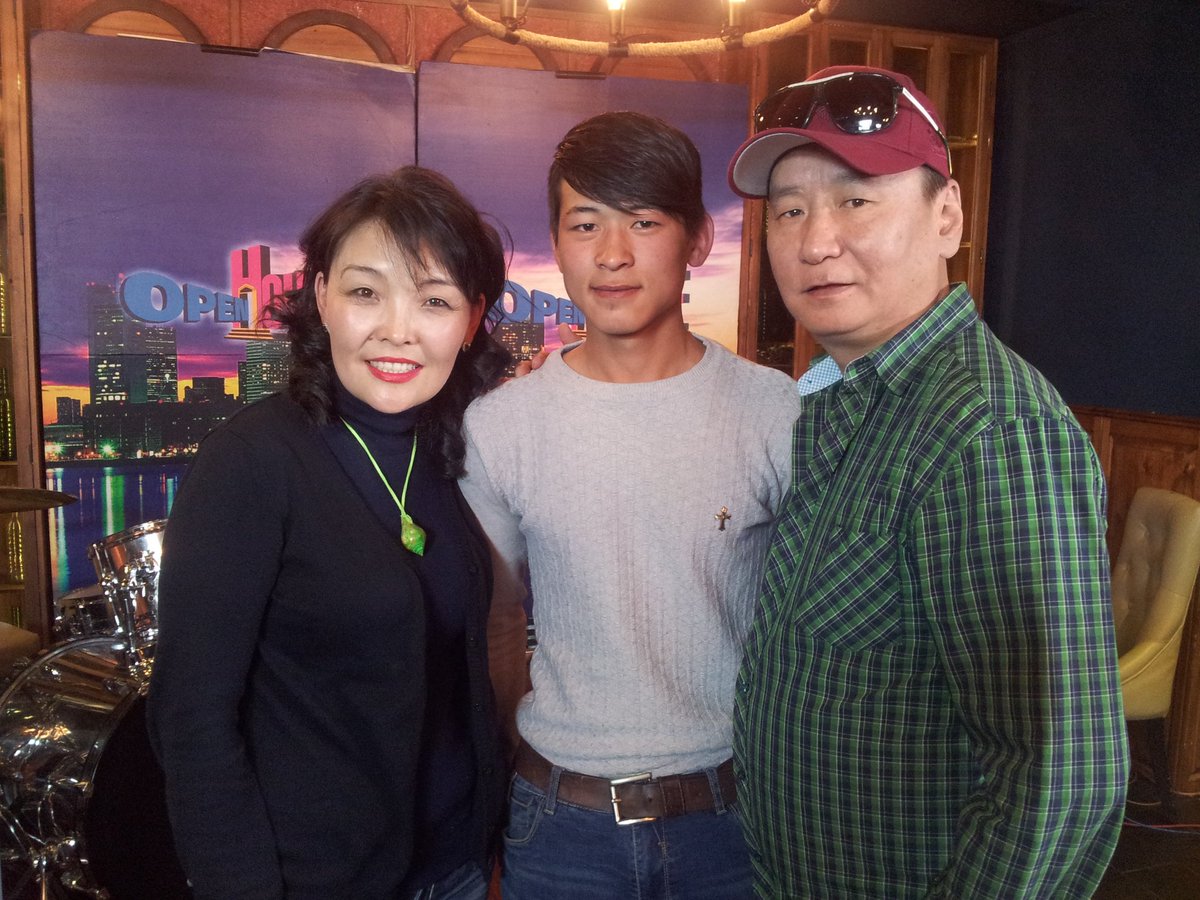 Etv Open house show  jujigchin Baatarhuugiin hamt