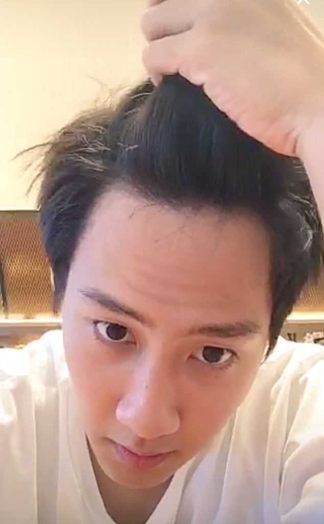 rose_linda777's tweet photo. มีความเล่นผมตลอดเวลา 😜😜
#captainlive
#captainchonlathorn https://t.co/b9T3jULJgr