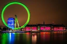 EcocamelJon's tweet photo. London at night...Finchley Cental,Big Ben,London Eye #rv #uktourism #JustinBieber #KimKardashian #LeonardoDiCaprio https://t.co/kwgK69iy0m