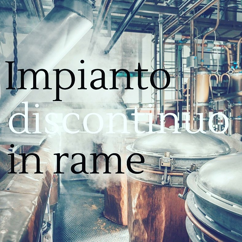 Domenis_1898's tweet photo. Alla scoperta della #distilleria l'impianto discontinuo in rame una #garanzia di #qualitá #domenis1898 #grappa https://t.co/szRbexmp0Z