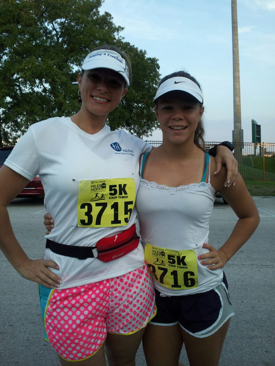TrishPTrout's tweet photo. #tbt #MilesForMoffit 2012 w/ my daughter when said she wanted to run 26.2 she did it in NYC 11/1/15! #trishruns4you https://t.co/kq0FYpZK0w