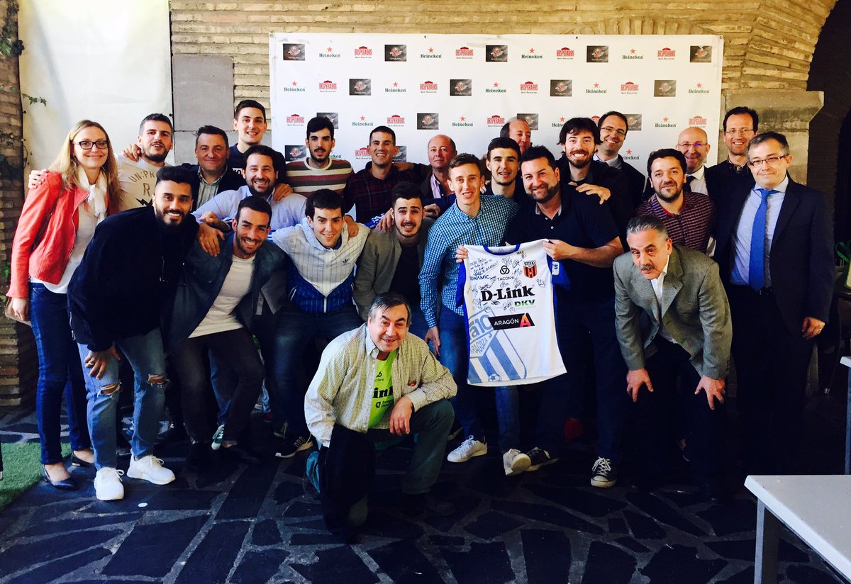 JoseCarlos_11_'s tweet photo. Por toda esa dedicación y trabajo fundamental e imprescindible que no se ve y no se sabe!Muchas gracias amigo! 🔝🔝🔝 https://t.co/hEmpjJ4XyP