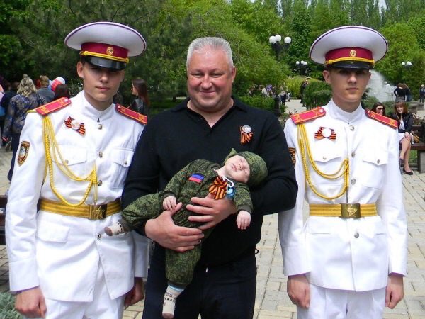 Солдат спит - служба идёт😄
Ещё успеется.

Правильное воспитание >> крепкая семья >> сильная страна