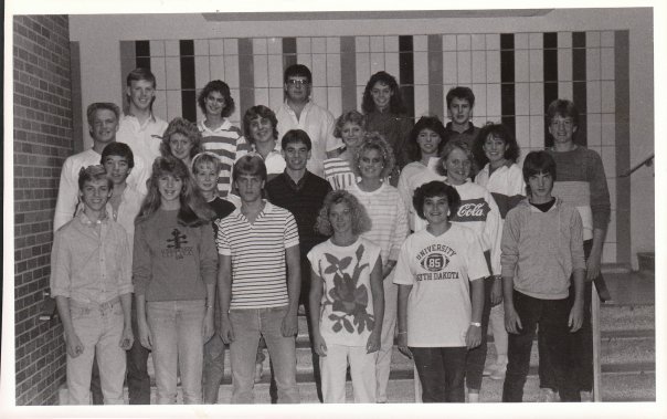 WMSChorus4Life's tweet photo. All-State Chorus WHS 1987 (I think). Can you find me? #HundredPoundsAgo #wmsedchat #AllStateChorus #throwback https://t.co/AUHwmFycns