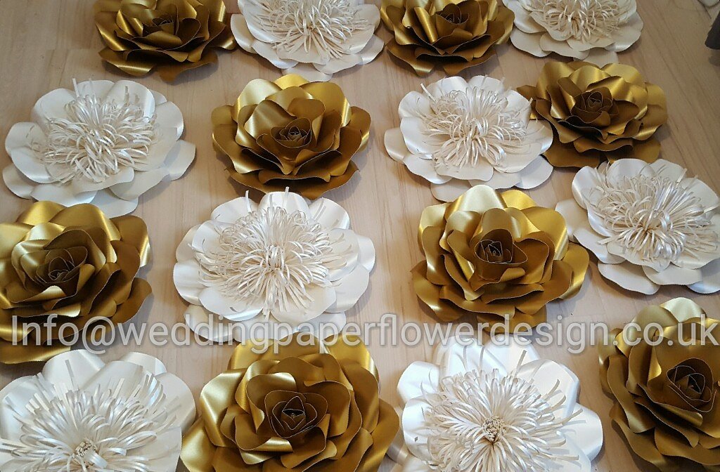 WPFlowerDesign's tweet image. #paperflower #paperflowerbackdrop  #weddingdecorations #paperflowersuk #paperflowerlondon #weddingpaperflowerdesign