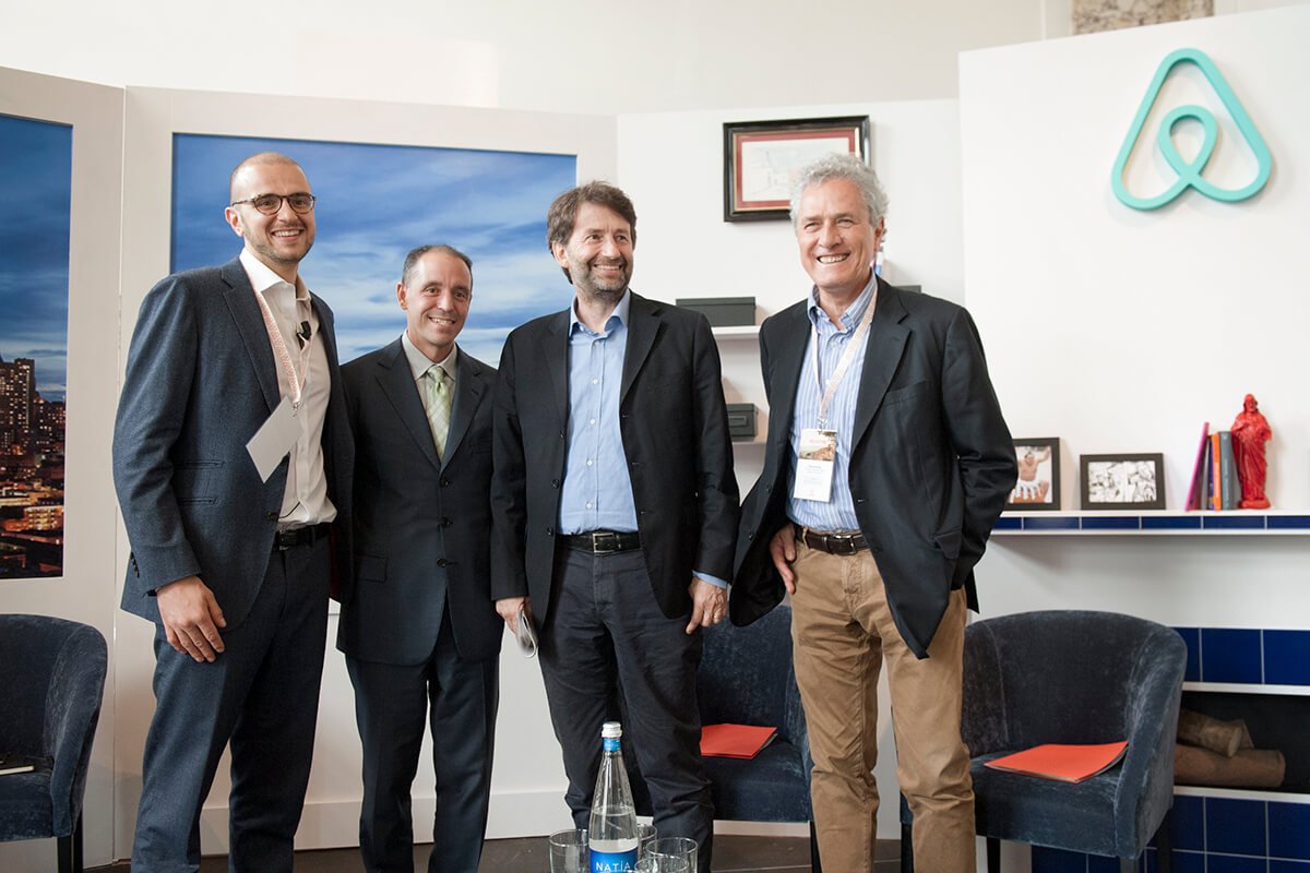 inretetweet's tweet photo. 1° evento istituzionale in Italia @airbnb_it su impatto economico del #FattoreSharing su nostra economia e #turismo https://t.co/7OH7JYZBKA