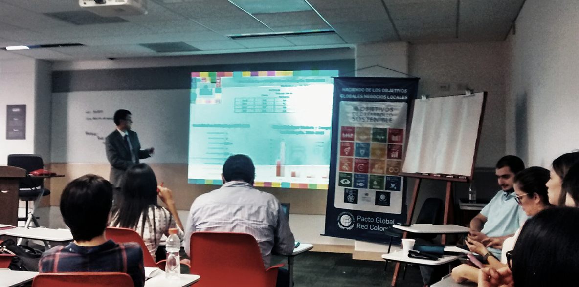 trade_latam's tweet photo. Juan Pablo Toro: "El sector privado tendrá un rol más activo en la Agenda de Desarrollo 2030" @PnudColombia @EAFIT https://t.co/TcN9x7sNOU