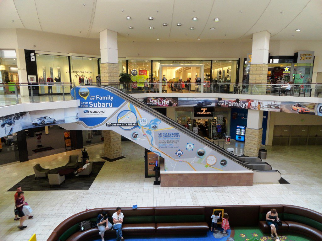 What a great way to #advertise <a href="/ClackamasTC/">ClackamasTownCenter</a> <a href="/LithiaSubaruOC/">Oregon City Subaru</a>