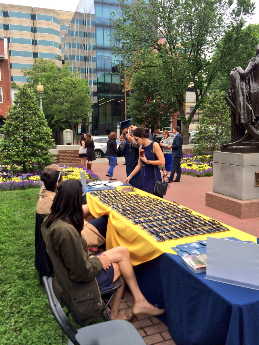 GW Alumni tweet media