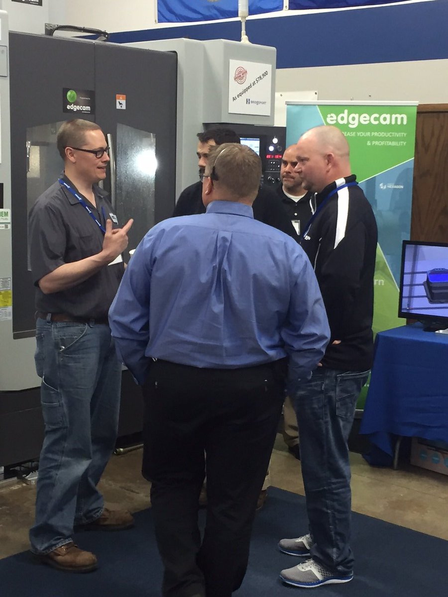 Dan Scott tweet media