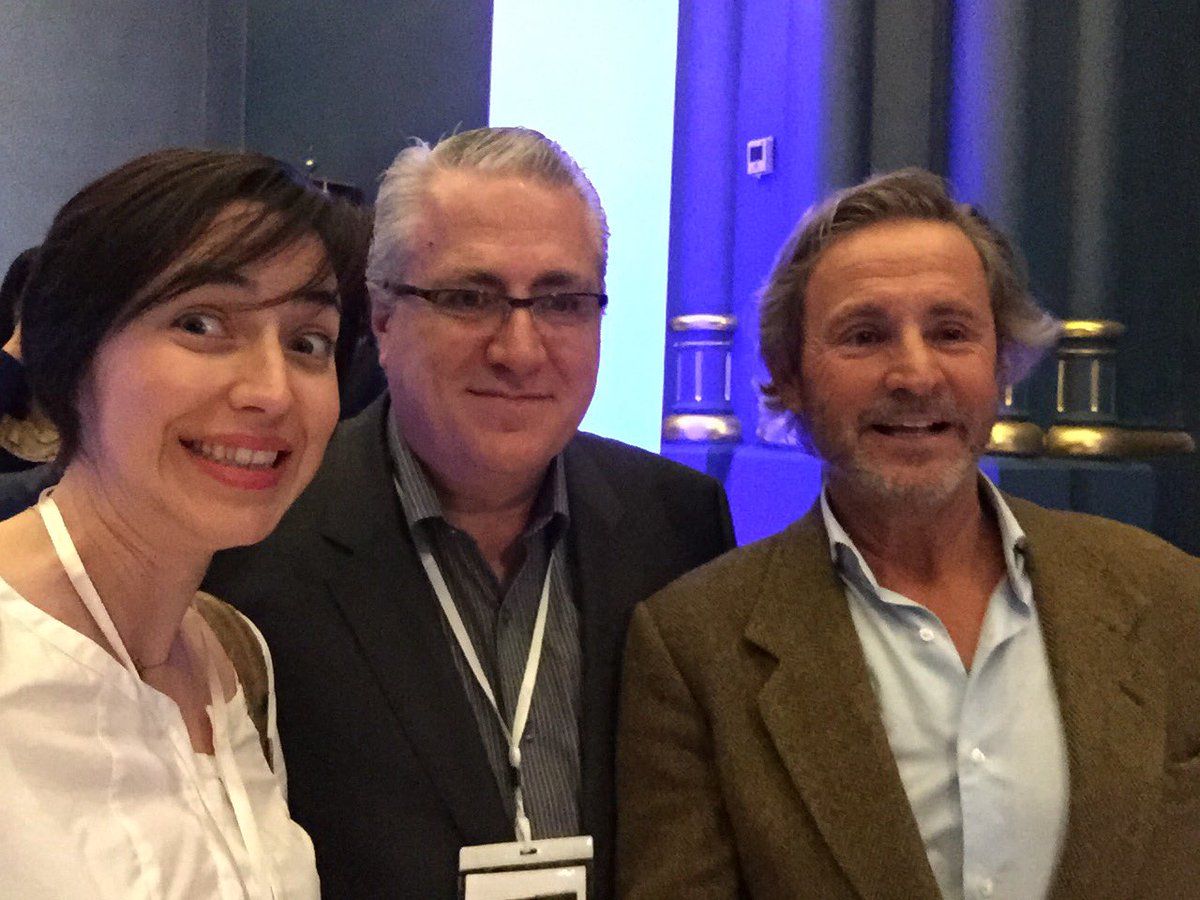 thelothings's tweet image. En @Referencia_2 #T4networking de lujo con @DzeroSolutions