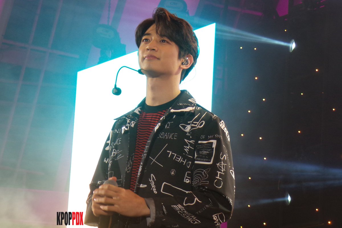 KpopPDXtweets's tweet photo. SHINee's Minho at Korea Times Music Festival 2016. #SHINee #Minho #KTMF2016 #KTMF https://t.co/c5WRfOXBK3