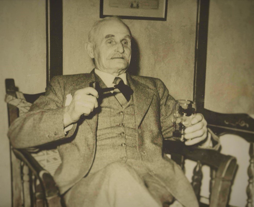 pocobldsupplies's tweet image. Harry Galer founded #POCO Transfer in 1921, &amp;amp; we're still going strong! #Celebrate our 95th Anniversary June 11-12!