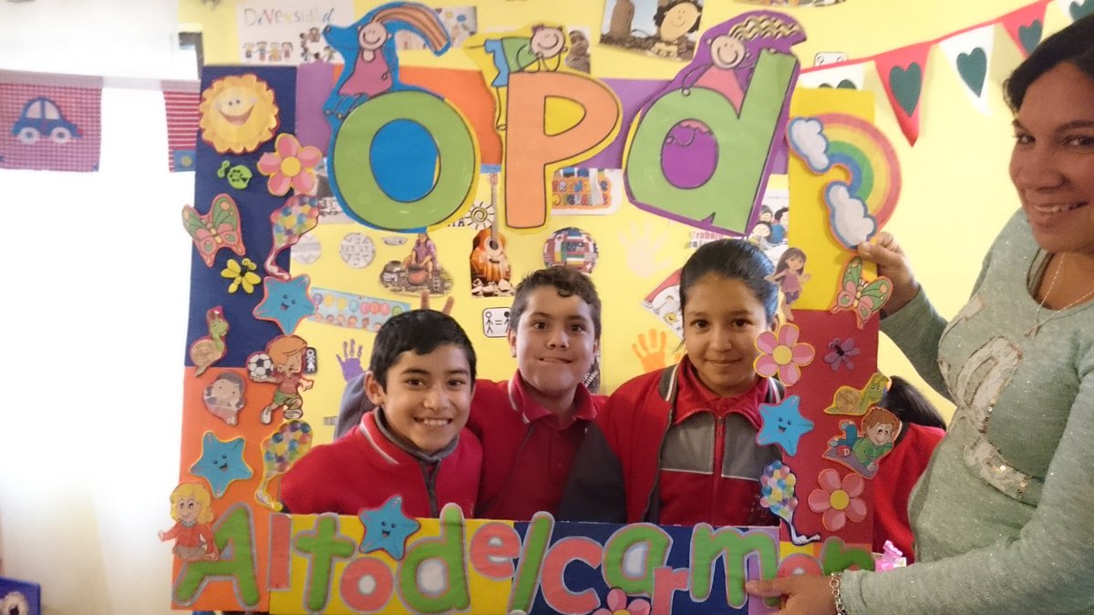 OPD_AdelCarmen's tweet photo. #Felicidades a los #niños y #niñas por lograr 1er Lugar #simce2015 #escuelas de El Corral y San Félix @Sename_III https://t.co/4ZYwQLjAUT