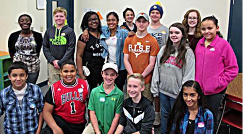 Daily_Chronicle's tweet photo. Students at Clinton Rosette Middle School call for all #DeKalb parks to be smoke-free: https://t.co/quCLfgxzy6 https://t.co/qrMEkr7gZF