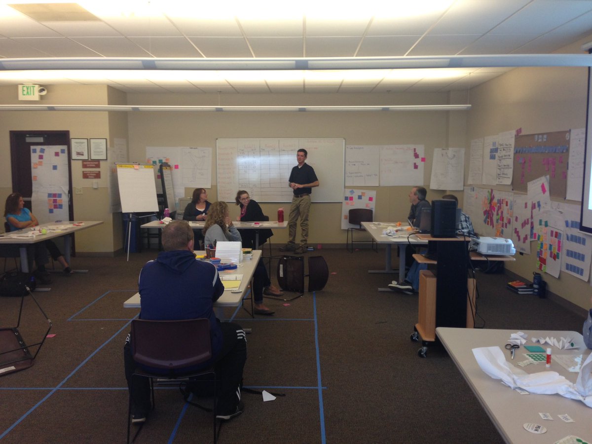 JerraudC's tweet image. @DENPeakAcademy, @lovelandcou &amp;amp; @fortcollinsgov work together to #InnovateElevateRepeat from within #LeanSimulation