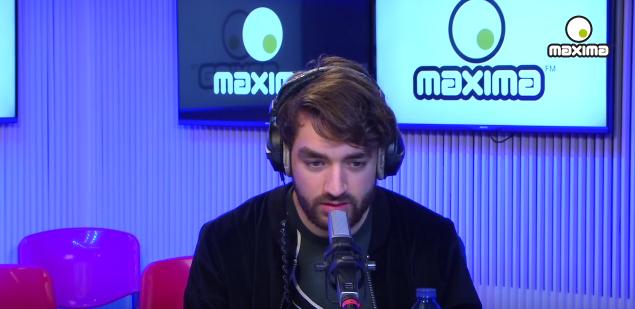 #LastAllNight <a href="/OliverHeldens/">Oliver Heldens 🕺🏻🙌✨/💹🧲</a> la ha puesto <a href="/RamsesLopezFM/">Ramsés López</a> ¿has visto cómo jugó con nosotros? maxima.fm/2016/oliver-he…