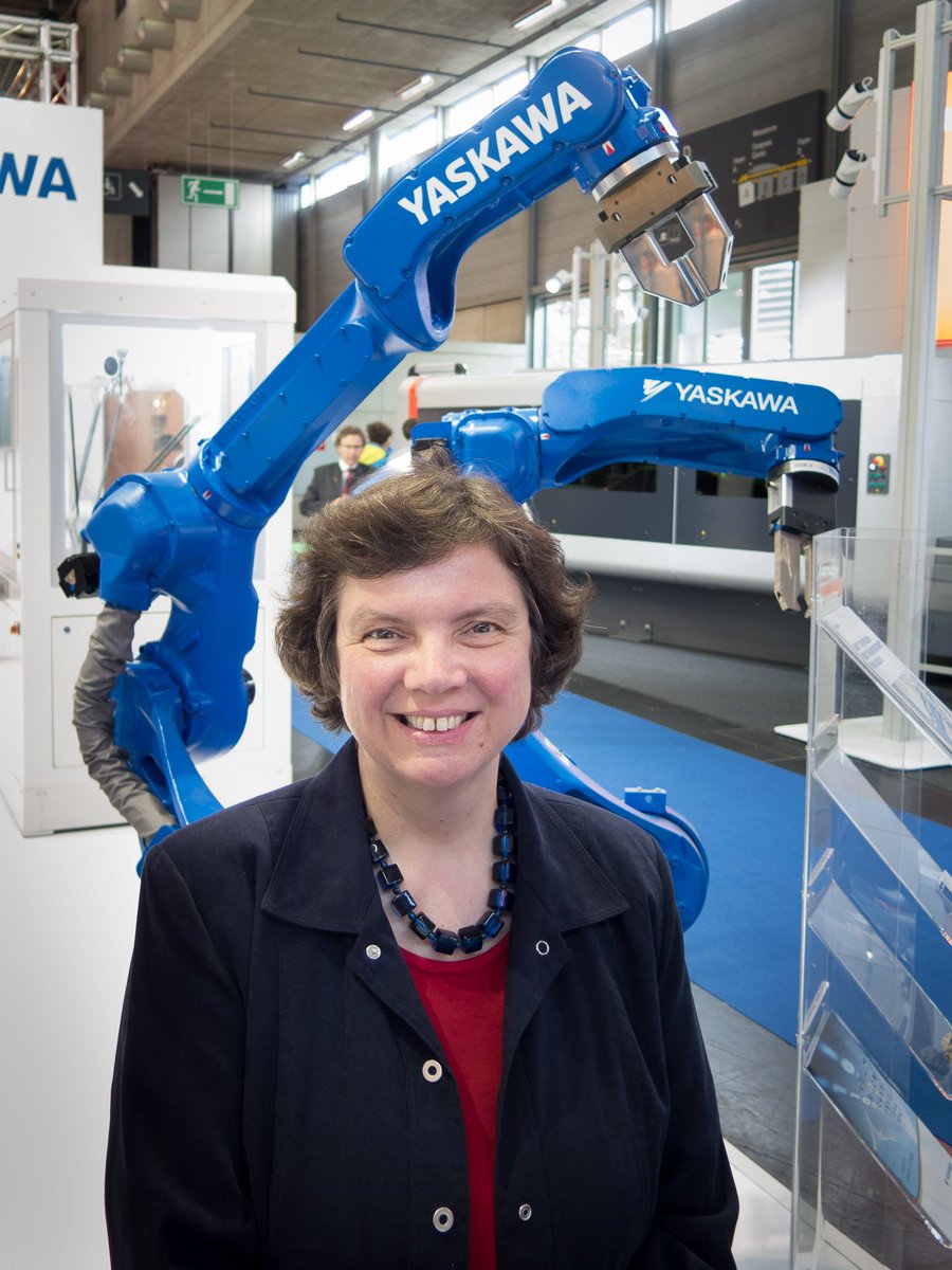Monika_Rosen's tweet image. Vielen Dank, @MarcusFiala, für den tollen Besuch bei der #intertool und Automation Messe!
