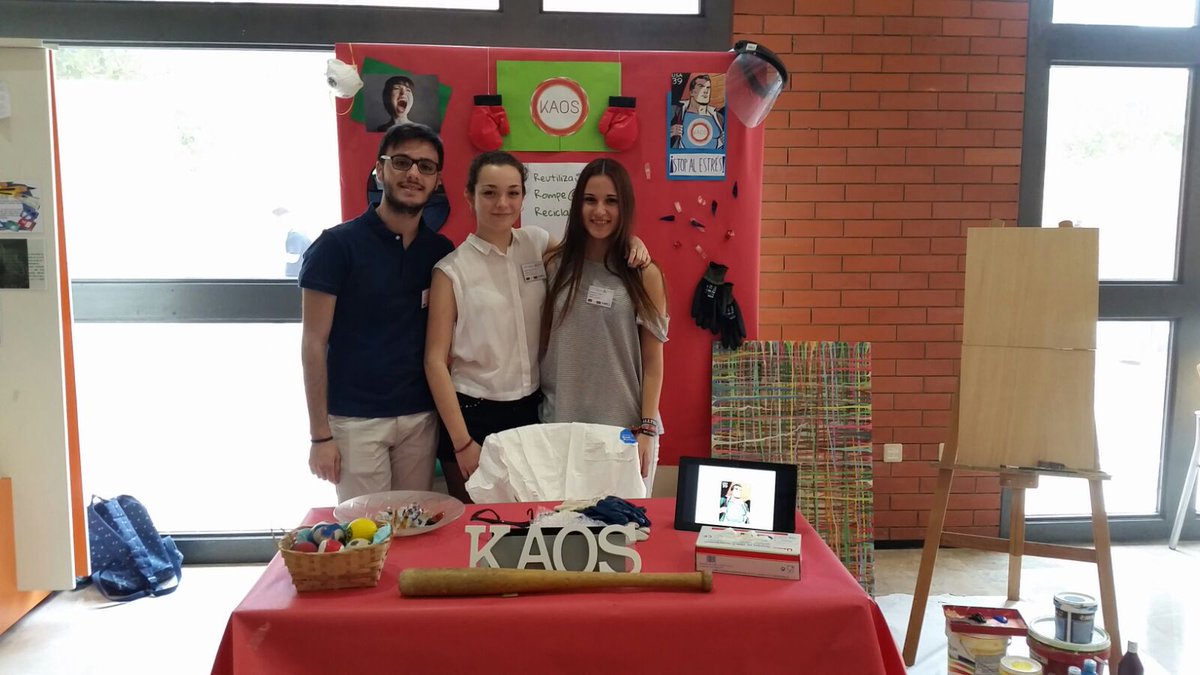 ms2eco's tweet photo. Los emprendedores de @ms2eco. En breve sabremos los ganadores... https://t.co/bbkhz8fai9