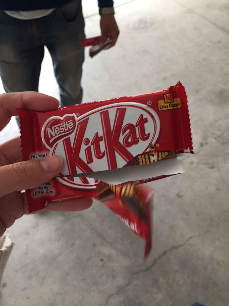 begopr's tweet photo. #EuroKITKAT https://t.co/sk6vyUXHEf