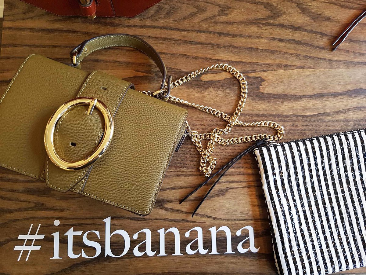 bicom_pr's tweet photo. Preview of Fall 2016 collections - @GapCA @OldNavyCA and @BananaRepublic now! #itsbanana #GAPFall2016 #OldNavyStyle https://t.co/h69TNnBaWJ