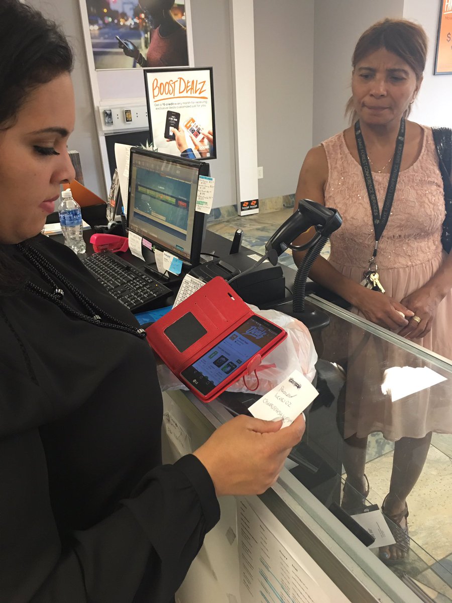 CK75Enterprise's tweet photo. New hires working hard closing sales! 😁 #CK75Enterprise #BoostDealz #BoostHasYouCovered https://t.co/8Sn3hPqE8v