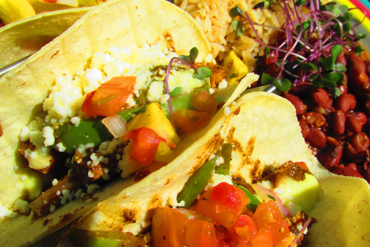 sanpedrocafe's tweet photo. Enjoy a little sunshine on our beautiful patio, also serving Hot Pepper Garlic Chicken Tacos! https://t.co/yIWxIi9Ohe
