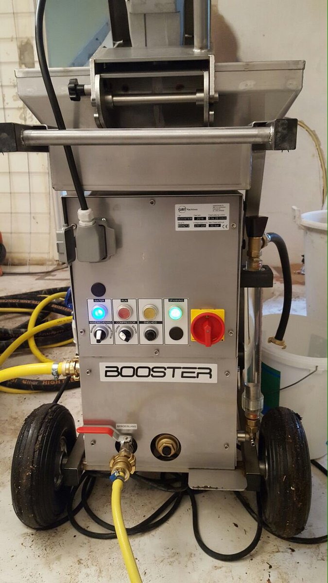 PostPeter58's tweet photo. @Gyproc Xcellent en zo'n mooie nieuwe gipsspuit van roestvast staal de ideale combinatie https://t.co/lXrPgYarw2