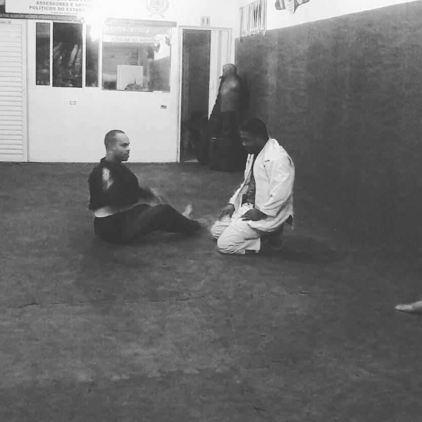 Marcelina_AA's tweet photo. #boatarde #hojetemjiujitsu #hojeedia #jiujitsu #novaforca #cafuteam #centrodetreinamentocombateeforca #academiab13 … https://t.co/Tam3FpLXeM