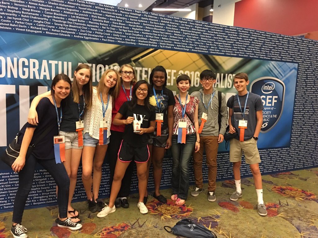 sail5544's tweet photo. I've meet the best people with the best county at #IntelISEF ! https://t.co/qqGfDCYpUp