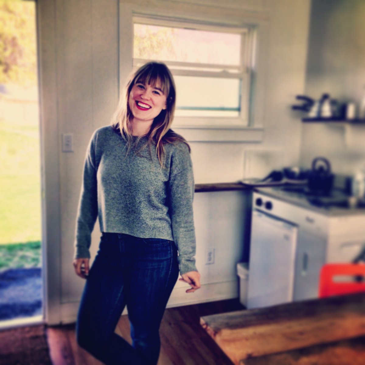 RootsDigital's tweet photo. Casey Scieszka - Writer, Innkeeper - is dazzling! Read more: https://t.co/K6kjwLQ7GG  #amwriting #amreading #books https://t.co/OBbkqt4cKE