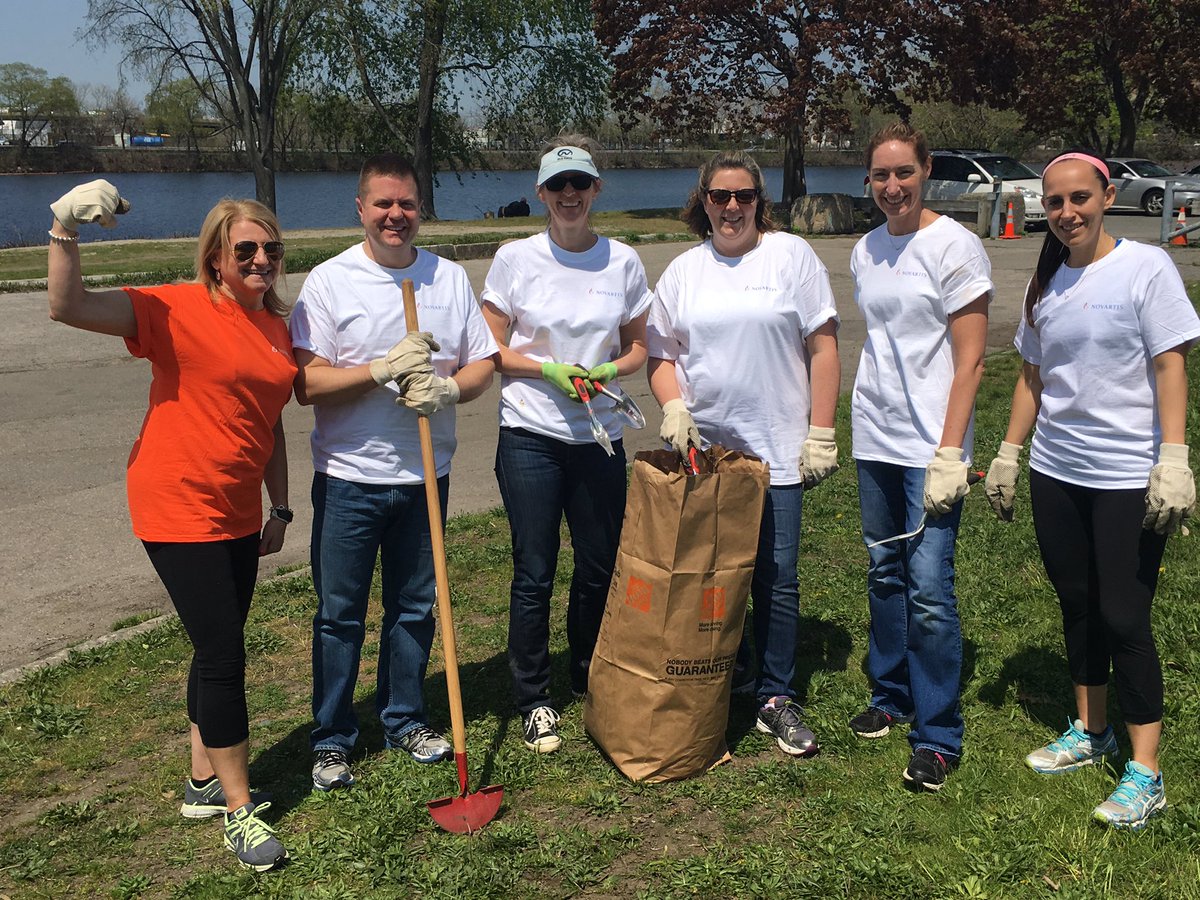 ConniePatti17's tweet photo. Novartis Community Partnership Day  #NovartisCPD2016 https://t.co/bJmICnfzWT
