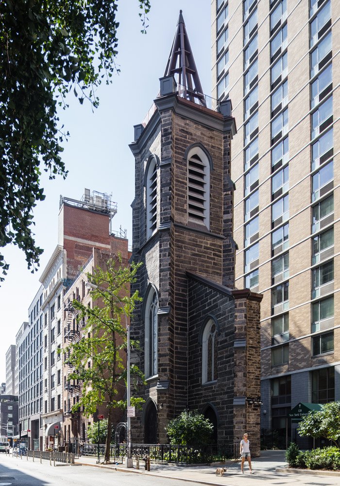 imxplorer's tweet photo. The lonely facade of St. Ann’s Catholic Church
#newyork #nyexp
https://t.co/swlcwHtlRx https://t.co/LsHRxMgVh2