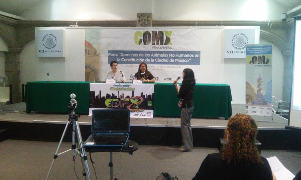 RebelinAluminio's tweet image. RT CanarioAcosado "RT IsabelYsita: EXCELENTE PONENCIA de Dra PaulinaRW
#ForoDerechosAnimalesNoHumanos en #Constitu… https://t.co/7wUbAJAiWh"