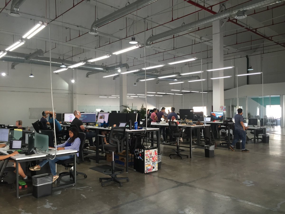 arsnetmx's tweet photo. All wireless workplace for high tech companies @ArubaNetworks https://t.co/k4NDyz55M0