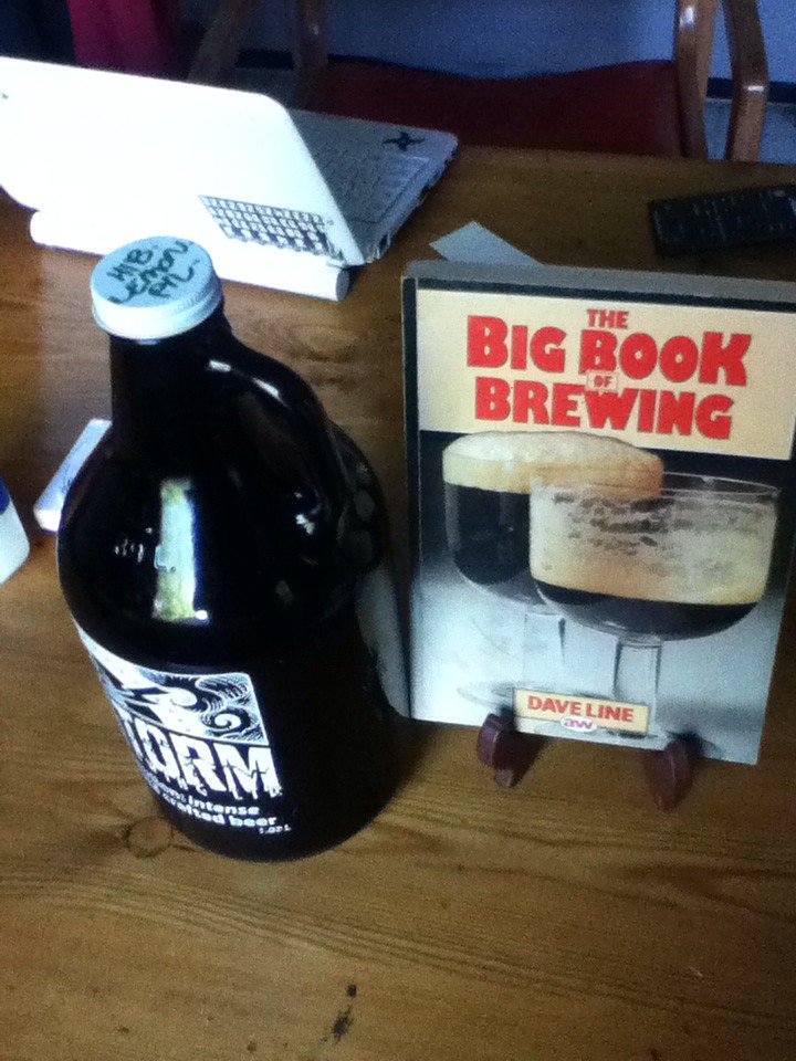 ipadans's tweet image. #beermaking is coming back bigger than ever! #beer #beerbooks #yeastvan #eastvan #vancityhype