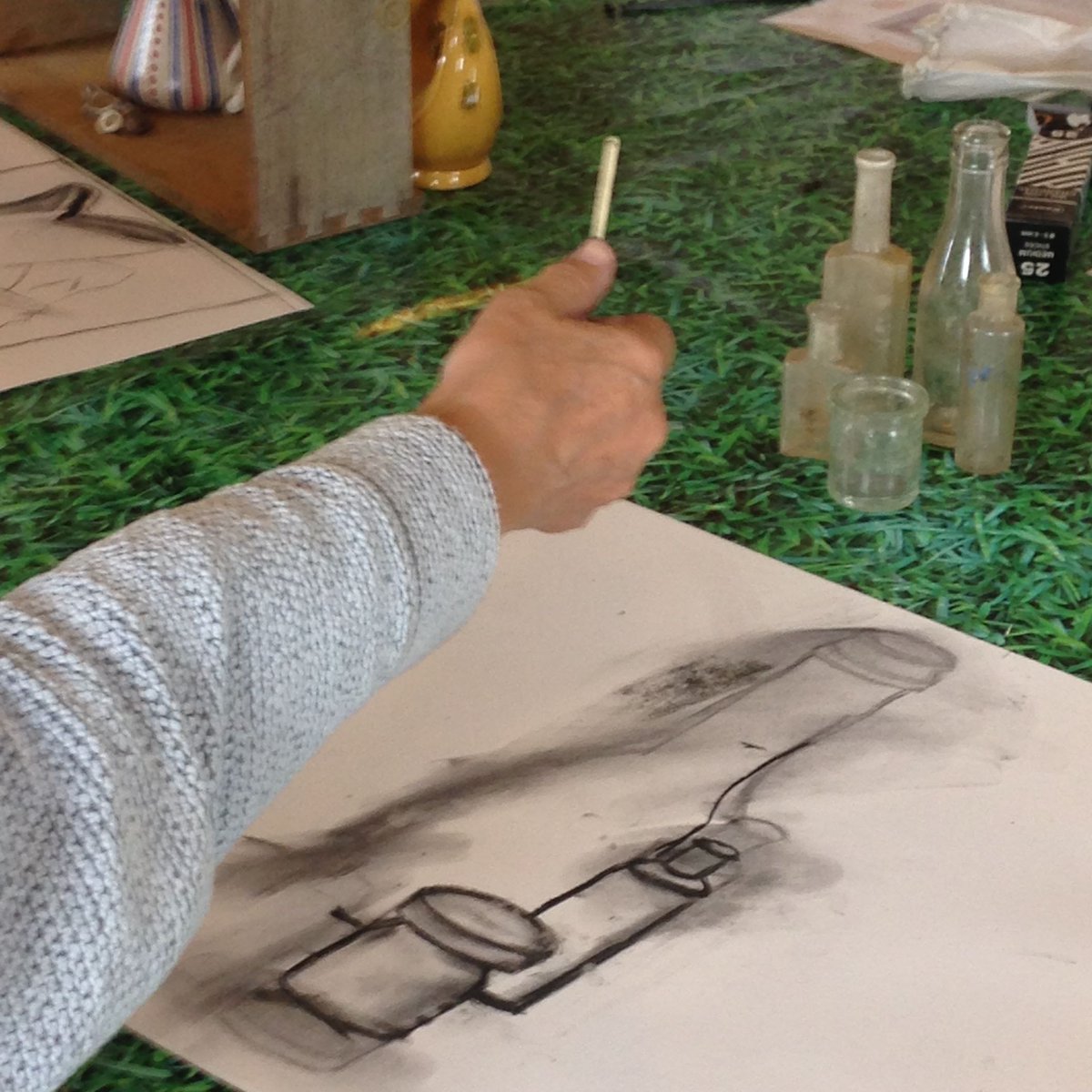 artpocketuk's tweet photo. WHOOP! #excited - today we were approved by #ABC_Awards for our brand new #Art #FoundationDiploma Yay! #MakeThinkDo https://t.co/D4RE2YypFM